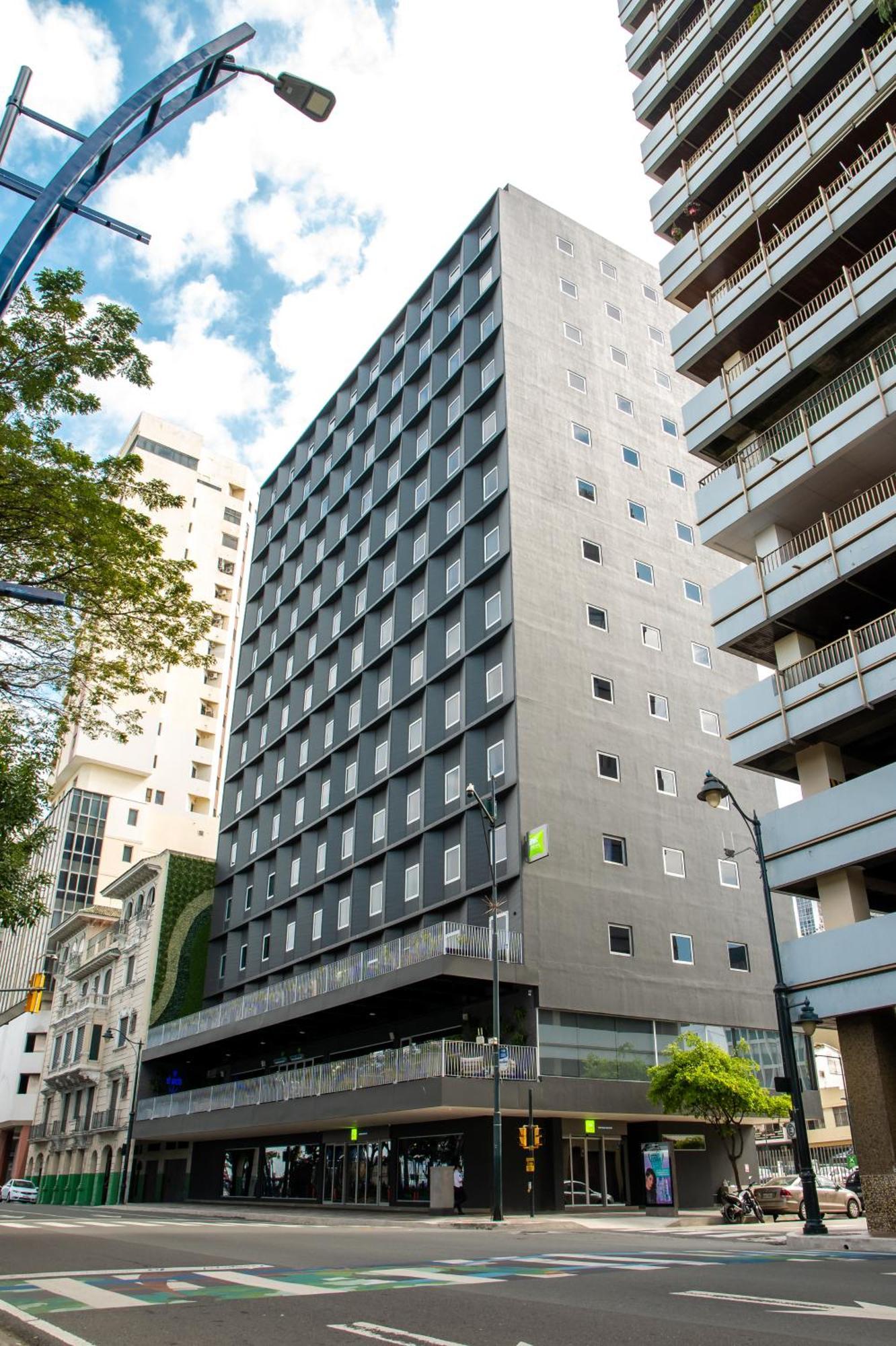 Ibis Styles El Malecon Guayaquil Hotel Bagian luar foto